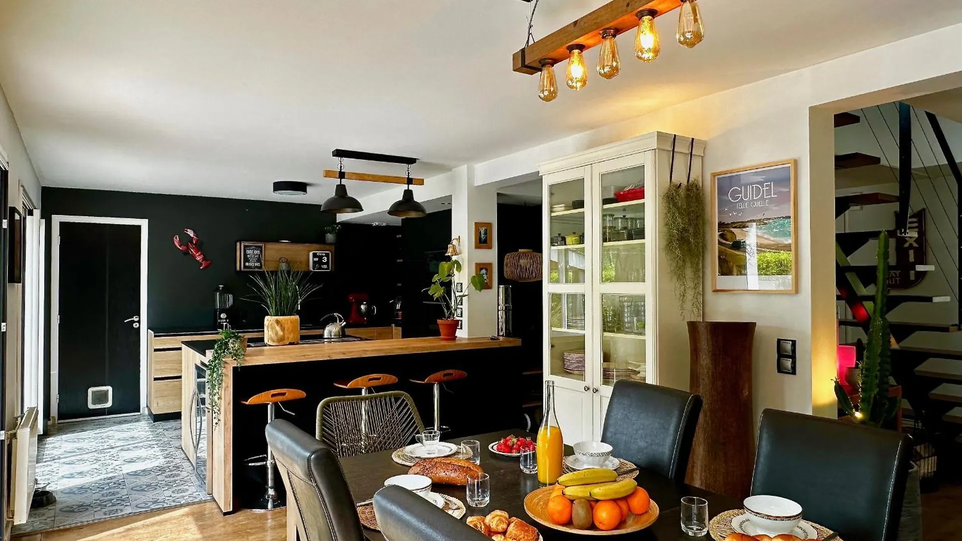 Holiday home Maison De Luxe A Guidel Avec Piscine, Jacuzzi Et Brasero - Fr-1-714-7 France
